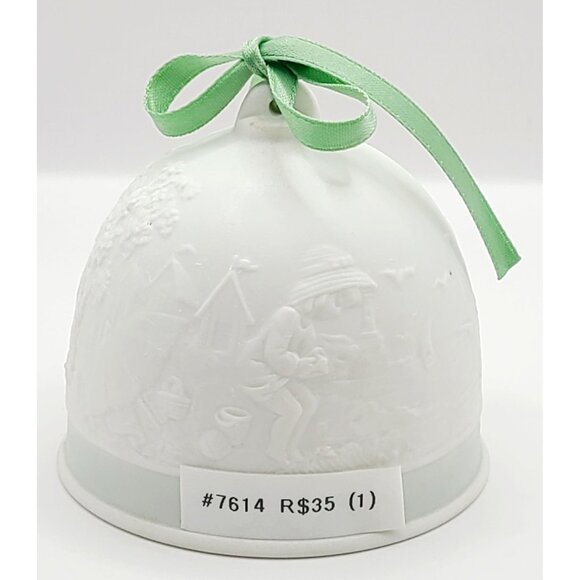 Lladró Other - Lladró Summer Bell Ornament 17614 Mint Green Ribbon Porcelain Vtg 1992 In Box